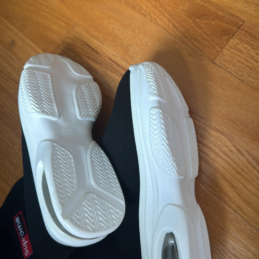 Shoes - Picture 3 of 3